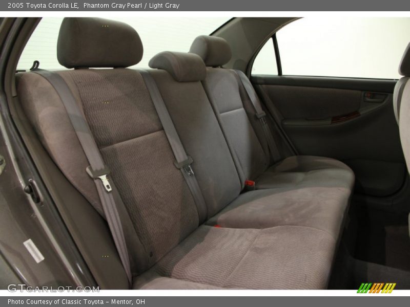 Phantom Gray Pearl / Light Gray 2005 Toyota Corolla LE