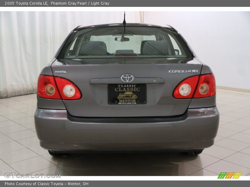 Phantom Gray Pearl / Light Gray 2005 Toyota Corolla LE