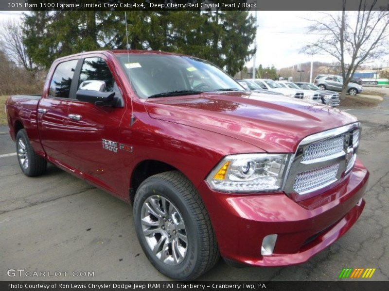 Front 3/4 View of 2015 1500 Laramie Limited Crew Cab 4x4