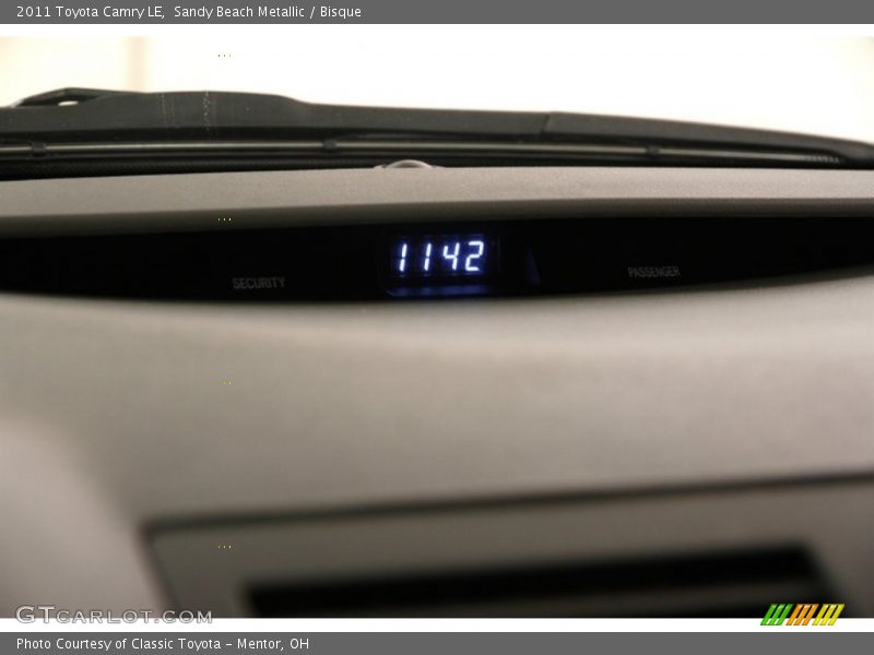 Sandy Beach Metallic / Bisque 2011 Toyota Camry LE