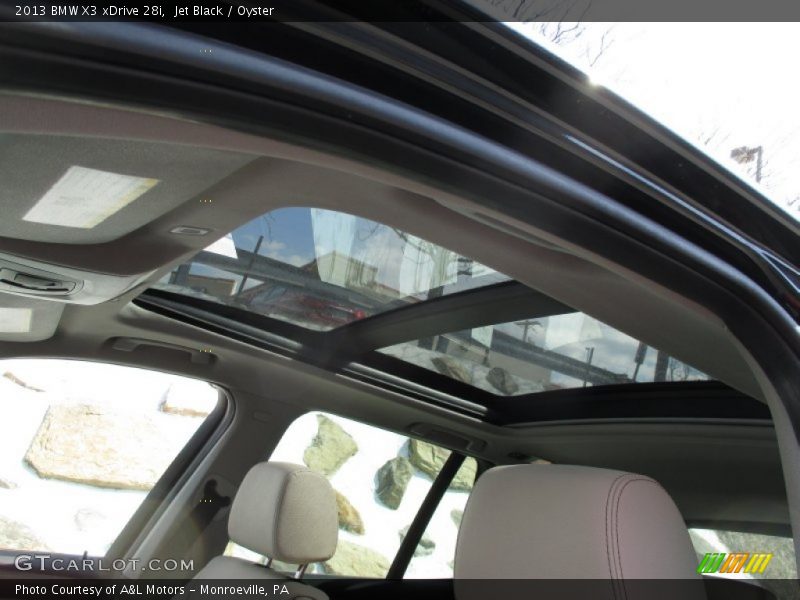 Jet Black / Oyster 2013 BMW X3 xDrive 28i