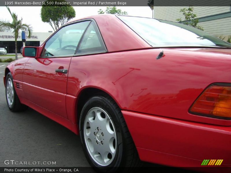 Imperial Red / Parchment Beige 1995 Mercedes-Benz SL 500 Roadster