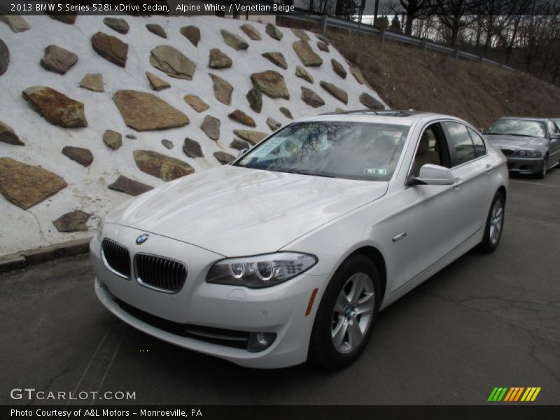 Alpine White / Venetian Beige 2013 BMW 5 Series 528i xDrive Sedan