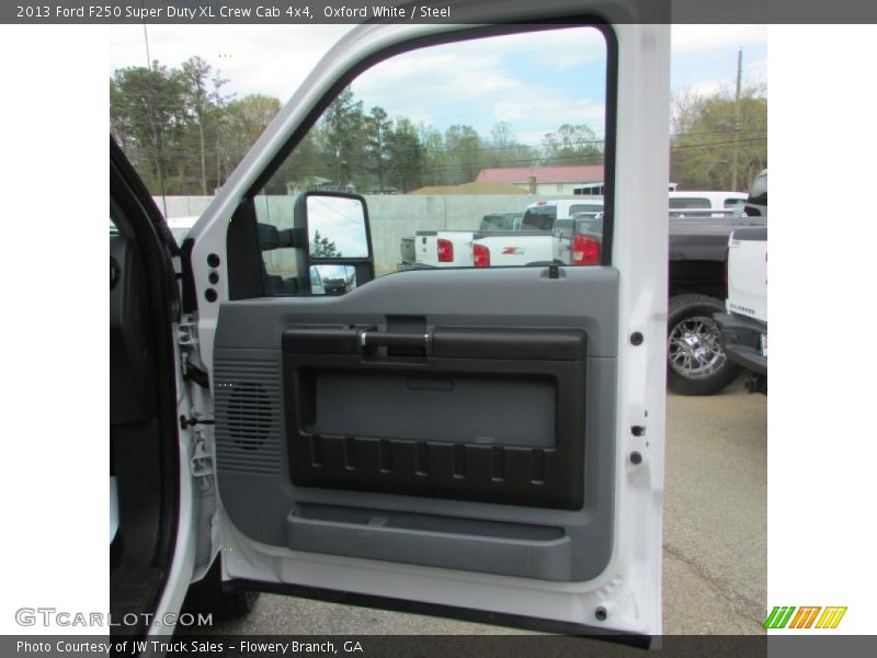 Oxford White / Steel 2013 Ford F250 Super Duty XL Crew Cab 4x4