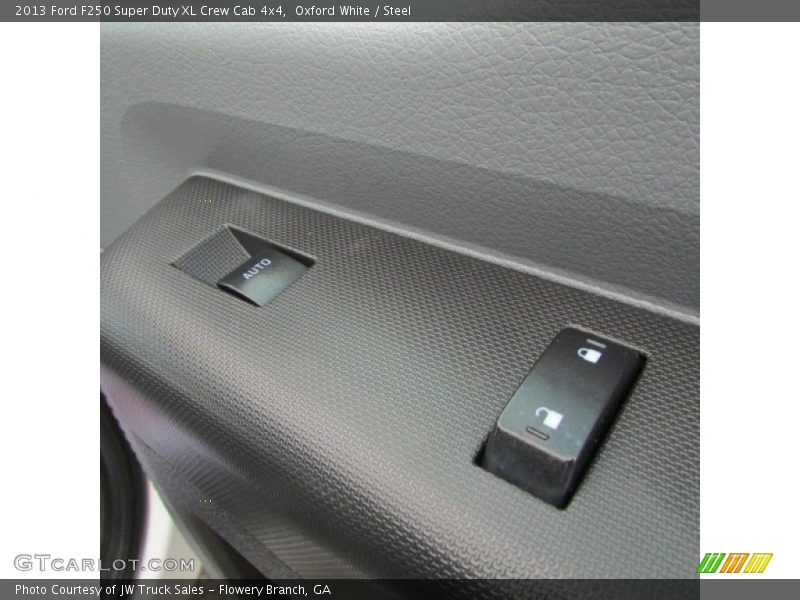 Oxford White / Steel 2013 Ford F250 Super Duty XL Crew Cab 4x4