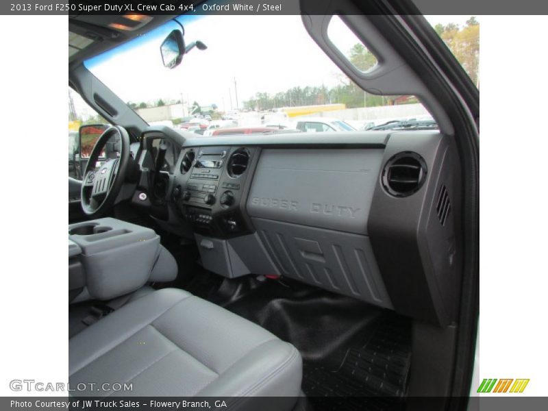 Oxford White / Steel 2013 Ford F250 Super Duty XL Crew Cab 4x4
