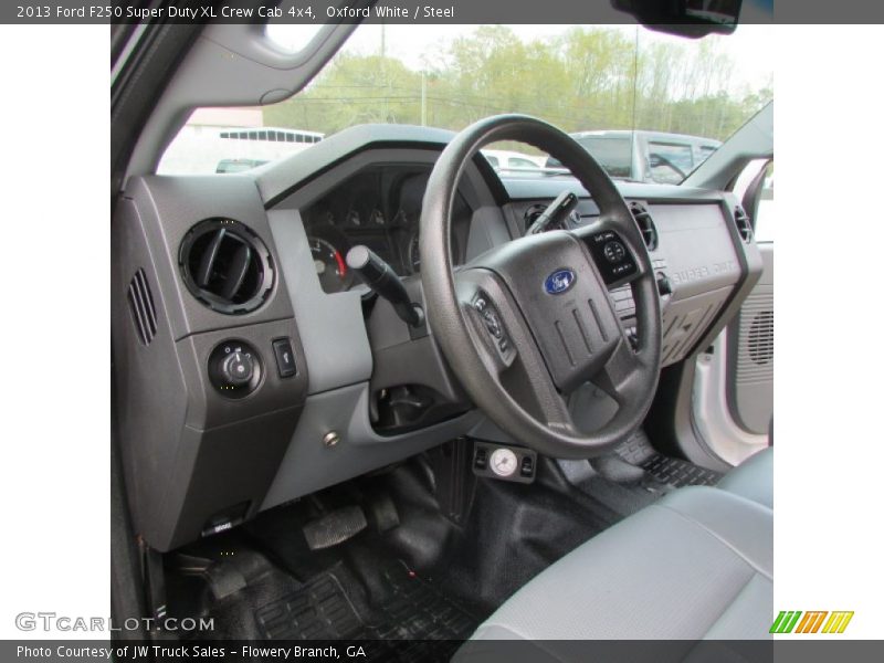 Oxford White / Steel 2013 Ford F250 Super Duty XL Crew Cab 4x4