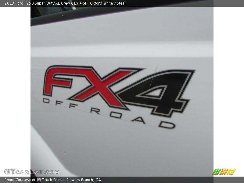 Oxford White / Steel 2013 Ford F250 Super Duty XL Crew Cab 4x4