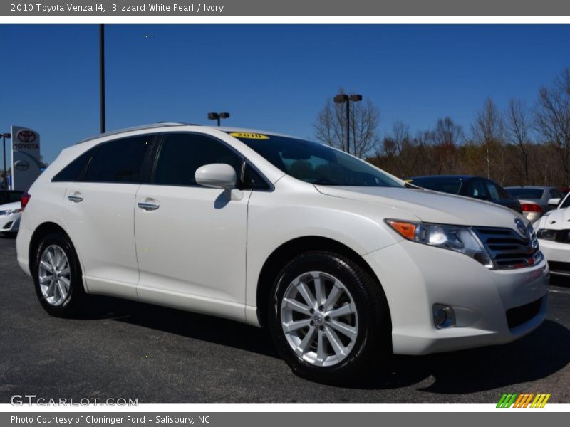 Blizzard White Pearl / Ivory 2010 Toyota Venza I4