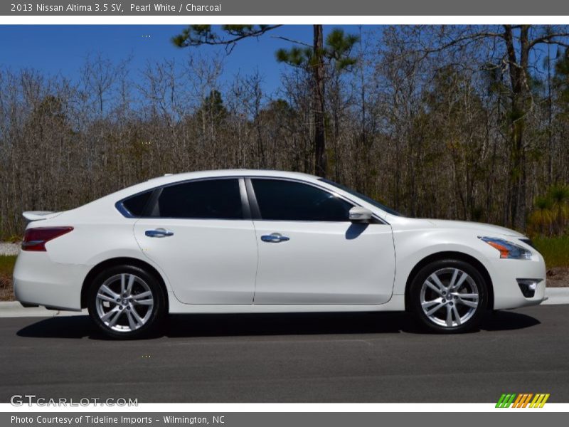 Pearl White / Charcoal 2013 Nissan Altima 3.5 SV