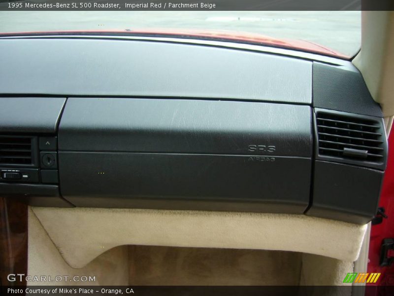 Imperial Red / Parchment Beige 1995 Mercedes-Benz SL 500 Roadster