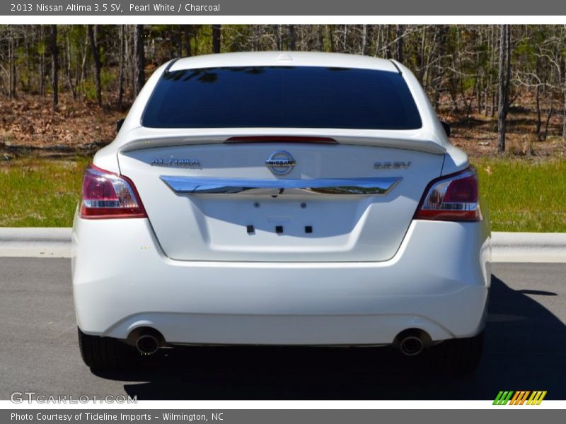 Pearl White / Charcoal 2013 Nissan Altima 3.5 SV
