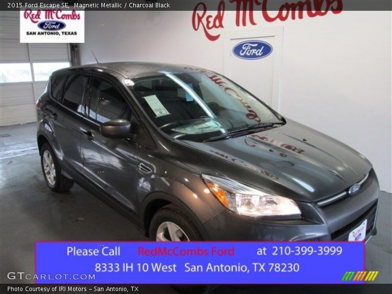 Magnetic Metallic / Charcoal Black 2015 Ford Escape SE