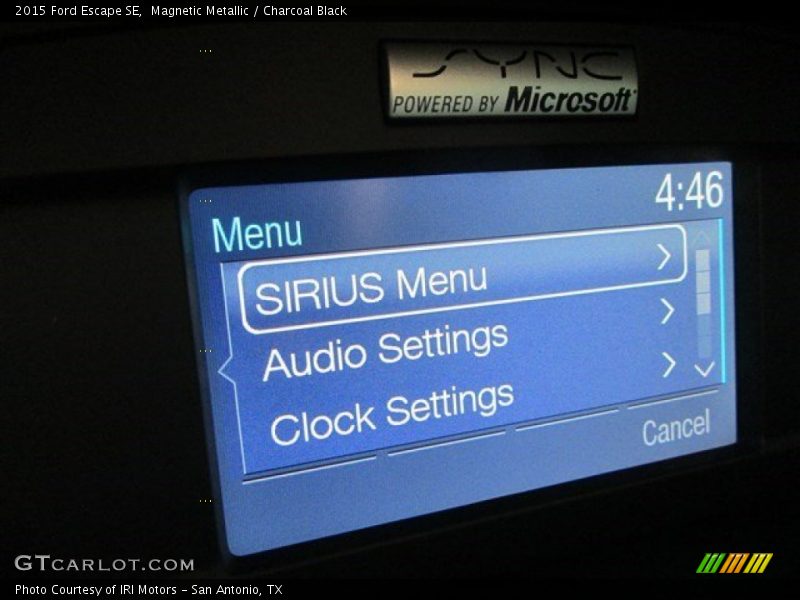 Magnetic Metallic / Charcoal Black 2015 Ford Escape SE