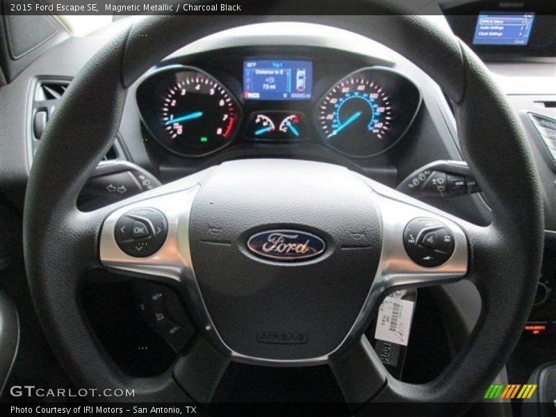 Magnetic Metallic / Charcoal Black 2015 Ford Escape SE