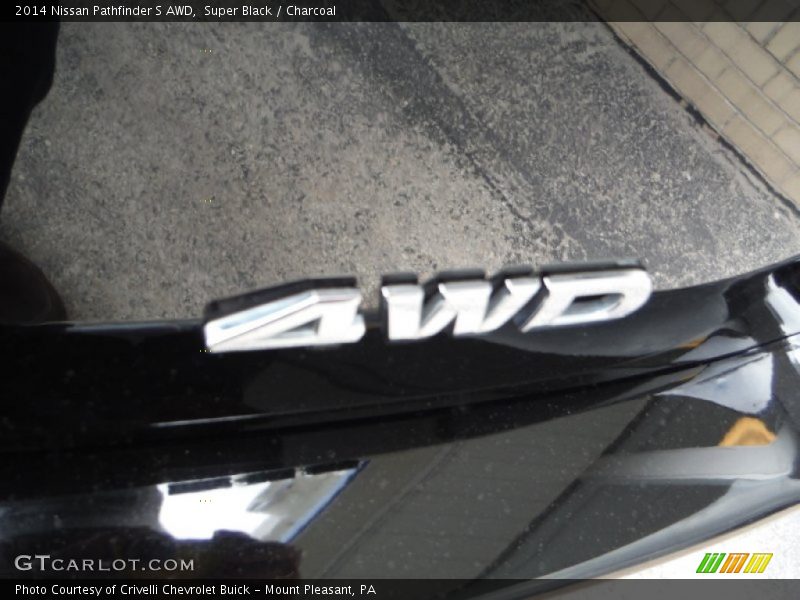 Super Black / Charcoal 2014 Nissan Pathfinder S AWD