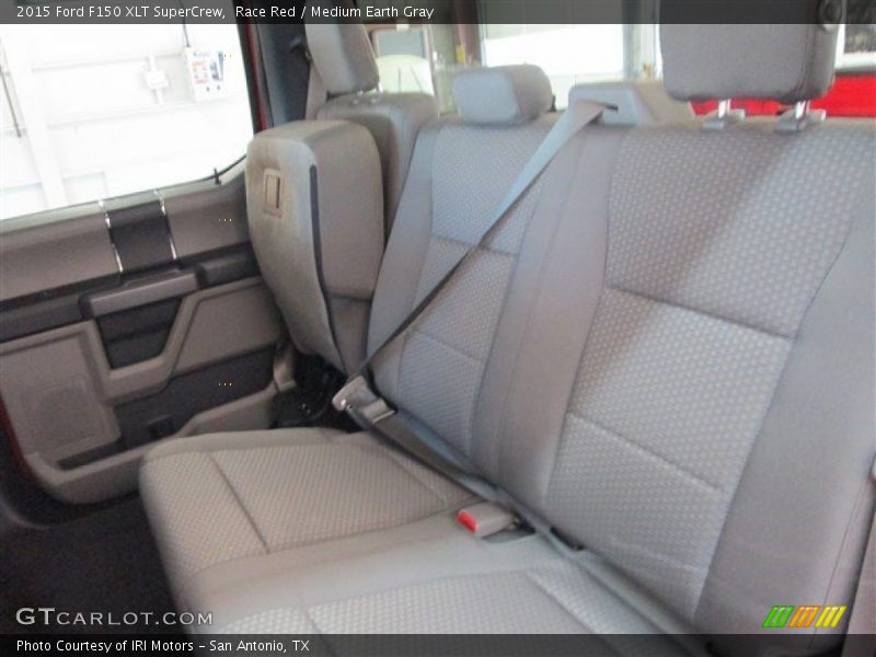 Race Red / Medium Earth Gray 2015 Ford F150 XLT SuperCrew
