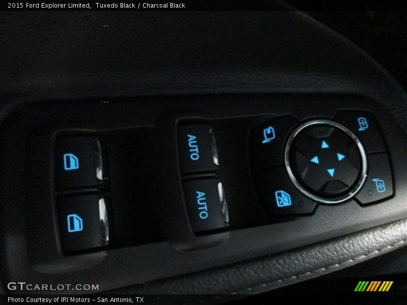 Tuxedo Black / Charcoal Black 2015 Ford Explorer Limited