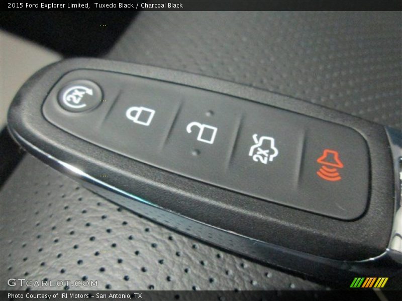 Tuxedo Black / Charcoal Black 2015 Ford Explorer Limited