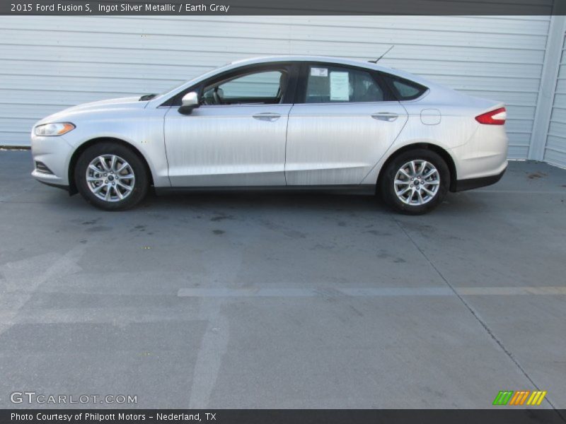 Ingot Silver Metallic / Earth Gray 2015 Ford Fusion S
