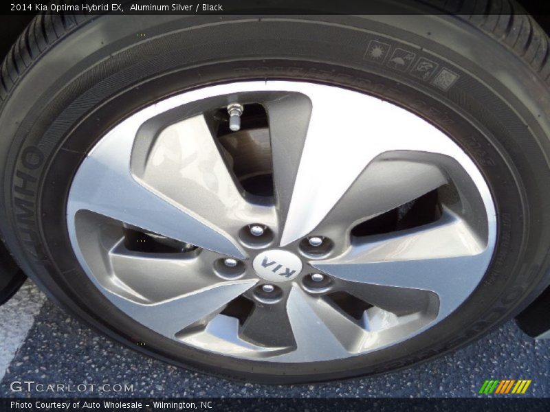  2014 Optima Hybrid EX Wheel