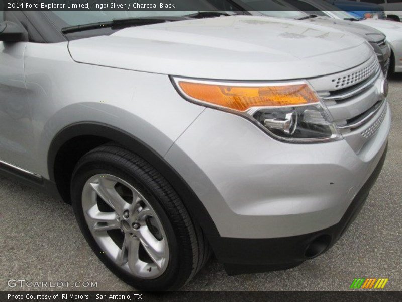 Ingot Silver / Charcoal Black 2014 Ford Explorer Limited