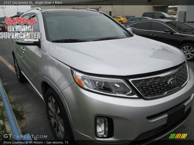 Bright Silver / Black 2015 Kia Sorento SX