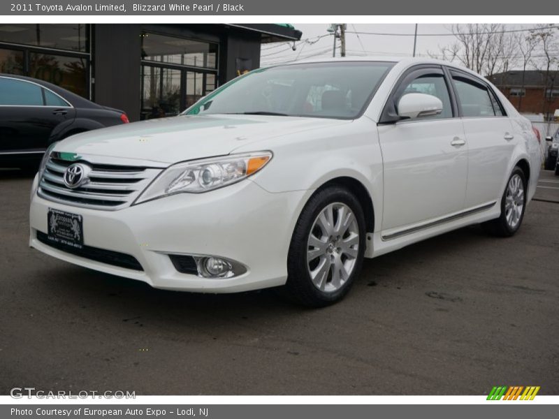 Blizzard White Pearl / Black 2011 Toyota Avalon Limited