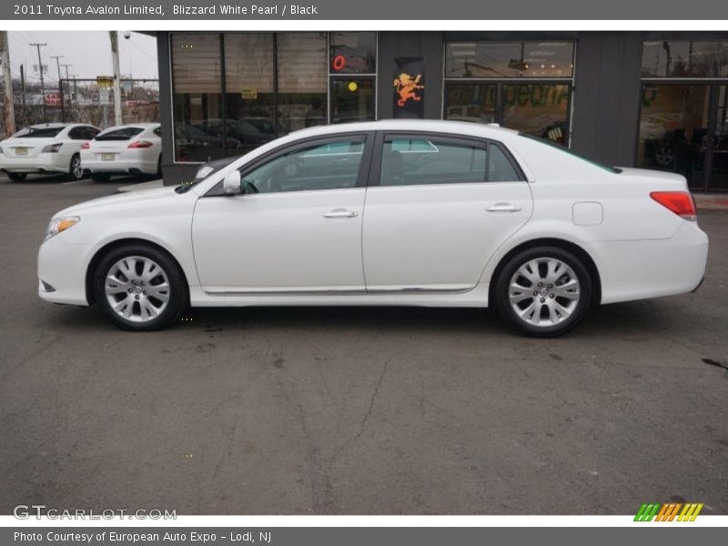 Blizzard White Pearl / Black 2011 Toyota Avalon Limited
