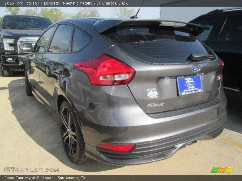 Magnetic Metallic / ST Charcoal Black 2015 Ford Focus ST Hatchback