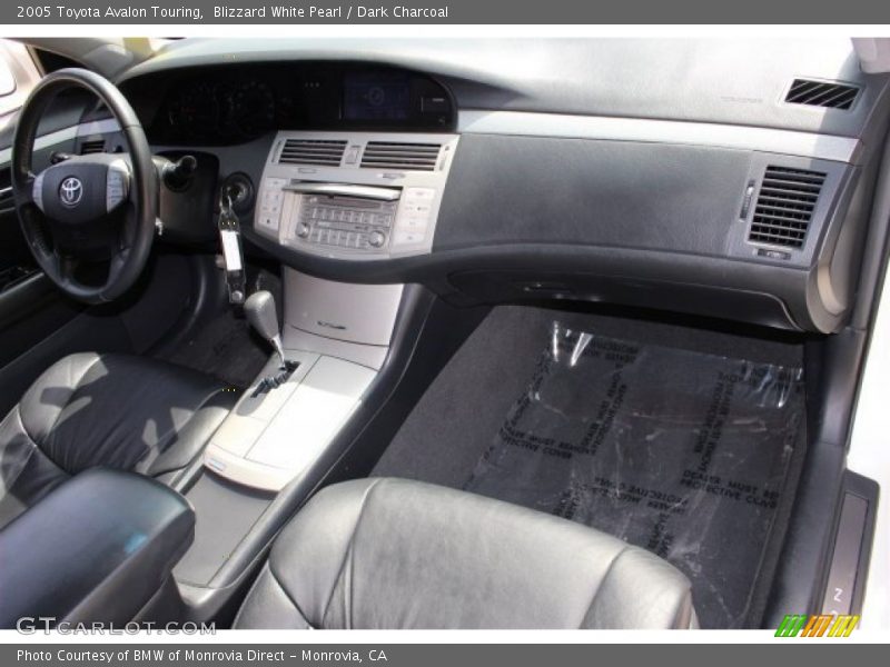 Blizzard White Pearl / Dark Charcoal 2005 Toyota Avalon Touring