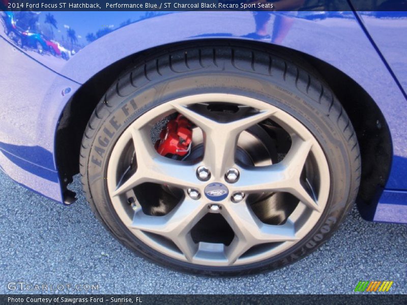 Performance Blue / ST Charcoal Black Recaro Sport Seats 2014 Ford Focus ST Hatchback