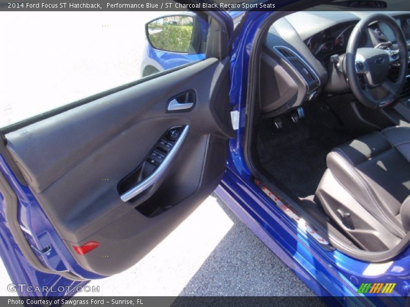 Performance Blue / ST Charcoal Black Recaro Sport Seats 2014 Ford Focus ST Hatchback
