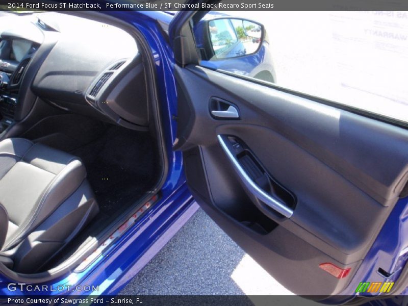 Performance Blue / ST Charcoal Black Recaro Sport Seats 2014 Ford Focus ST Hatchback