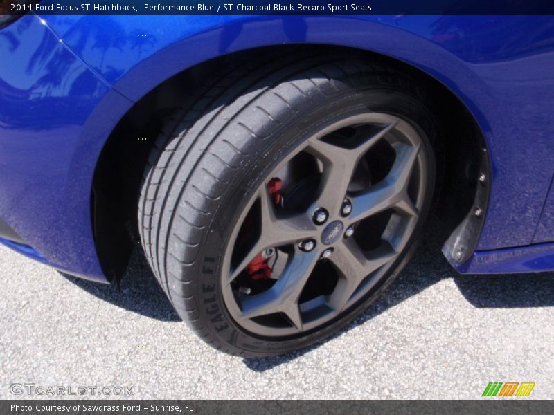 Performance Blue / ST Charcoal Black Recaro Sport Seats 2014 Ford Focus ST Hatchback