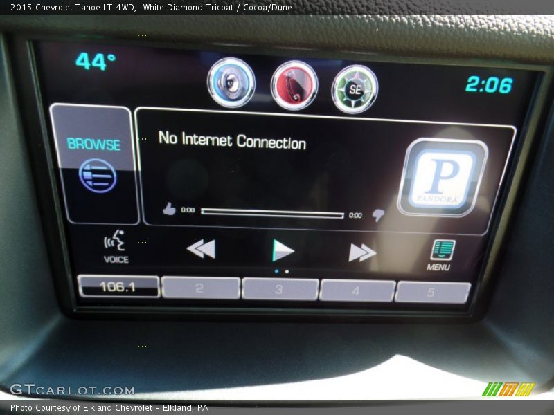 White Diamond Tricoat / Cocoa/Dune 2015 Chevrolet Tahoe LT 4WD