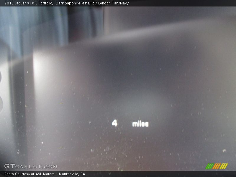 Dark Sapphire Metallic / London Tan/Navy 2015 Jaguar XJ XJL Portfolio