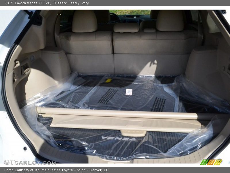 Blizzard Pearl / Ivory 2015 Toyota Venza XLE V6
