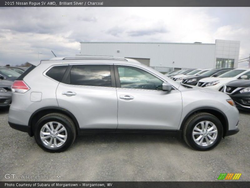 Brilliant Silver / Charcoal 2015 Nissan Rogue SV AWD