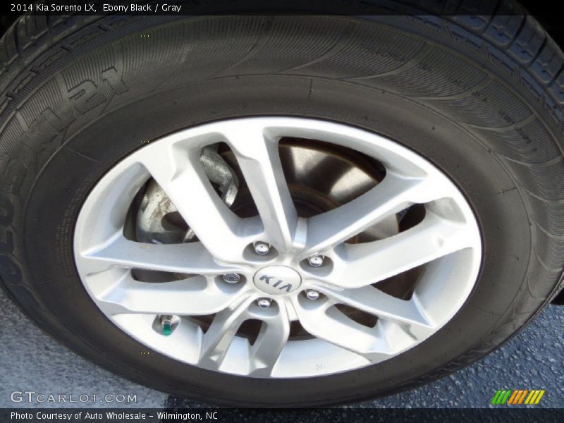 Ebony Black / Gray 2014 Kia Sorento LX