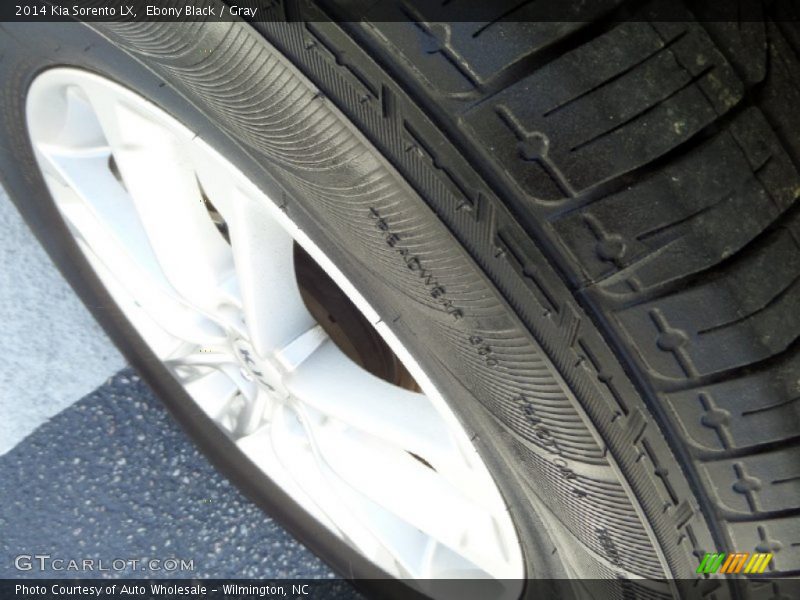 Ebony Black / Gray 2014 Kia Sorento LX