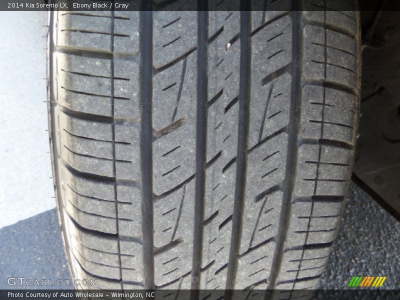 Ebony Black / Gray 2014 Kia Sorento LX