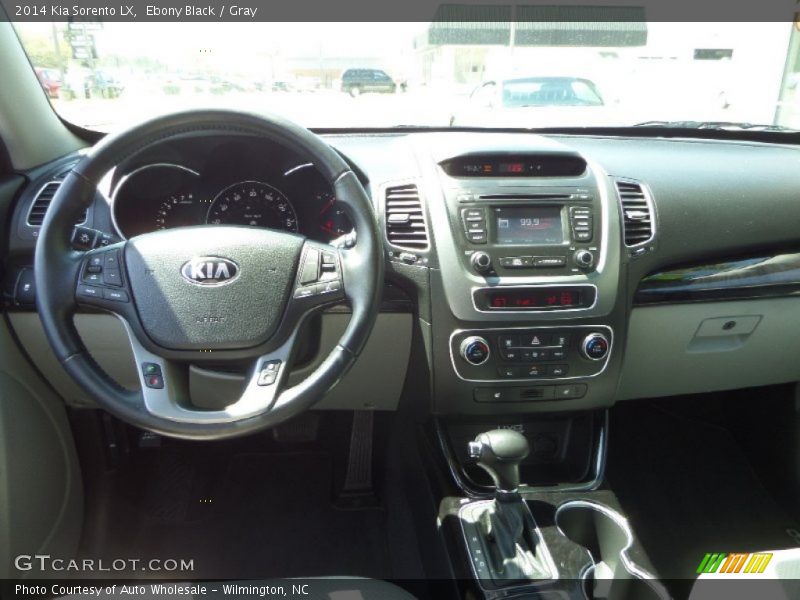 Ebony Black / Gray 2014 Kia Sorento LX