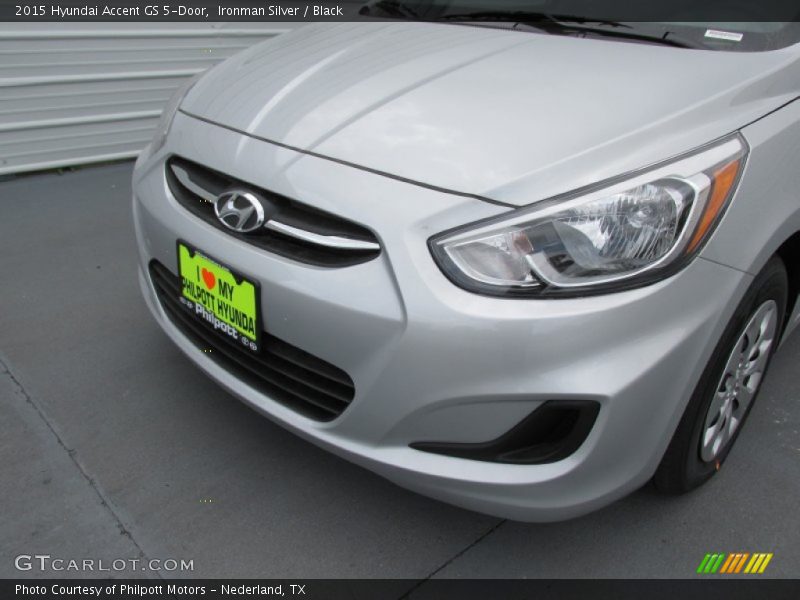 Ironman Silver / Black 2015 Hyundai Accent GS 5-Door