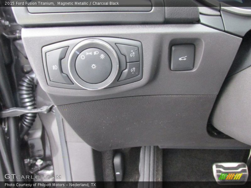 Magnetic Metallic / Charcoal Black 2015 Ford Fusion Titanium