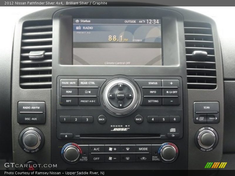 Brilliant Silver / Graphite 2012 Nissan Pathfinder Silver 4x4