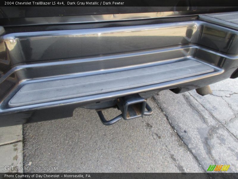 Dark Gray Metallic / Dark Pewter 2004 Chevrolet TrailBlazer LS 4x4