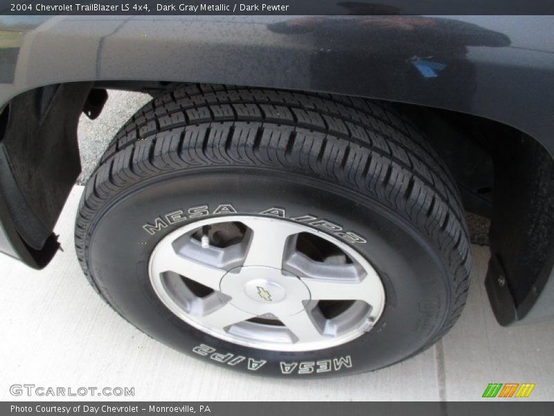 Dark Gray Metallic / Dark Pewter 2004 Chevrolet TrailBlazer LS 4x4