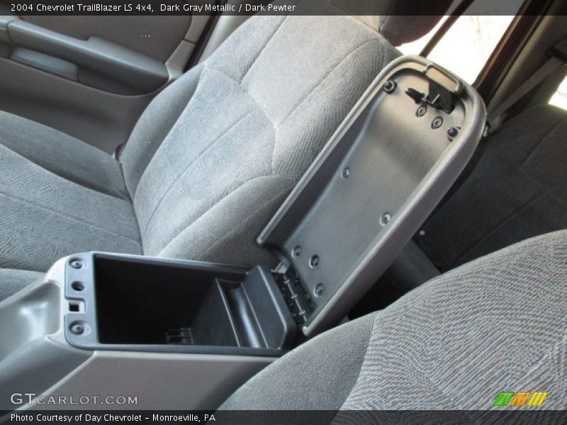 Dark Gray Metallic / Dark Pewter 2004 Chevrolet TrailBlazer LS 4x4