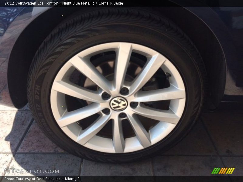 Night Blue Metallic / Cornsilk Beige 2012 Volkswagen Eos Komfort